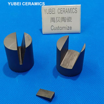 Finitura de superfície lisa Base cerâmica de carburo de silício com resistência a dobra de 380 MPa